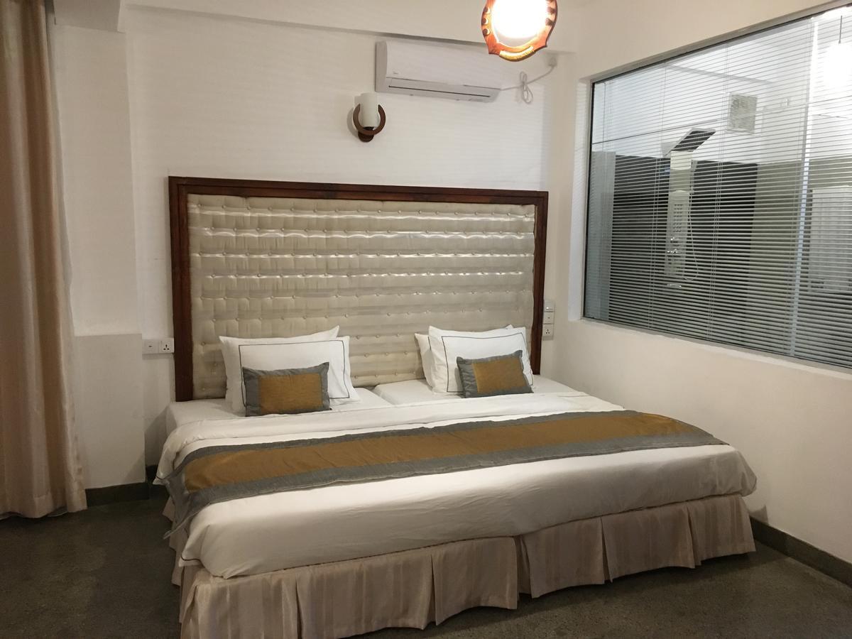 Dumbara Peak Residence Kandy Extérieur photo